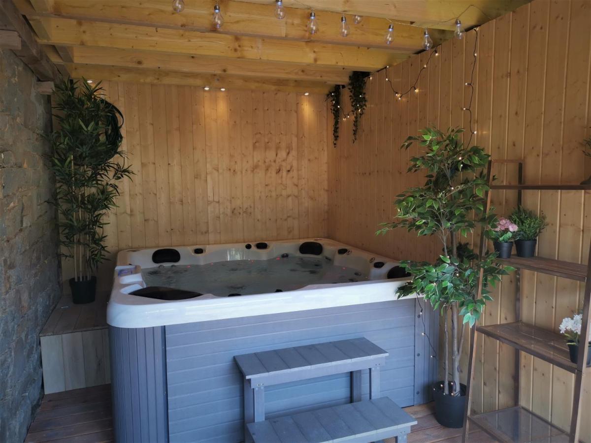 Domaine Lvd Avec Spa, Bois Et Riviere Privee La Bloutiere エクステリア 写真